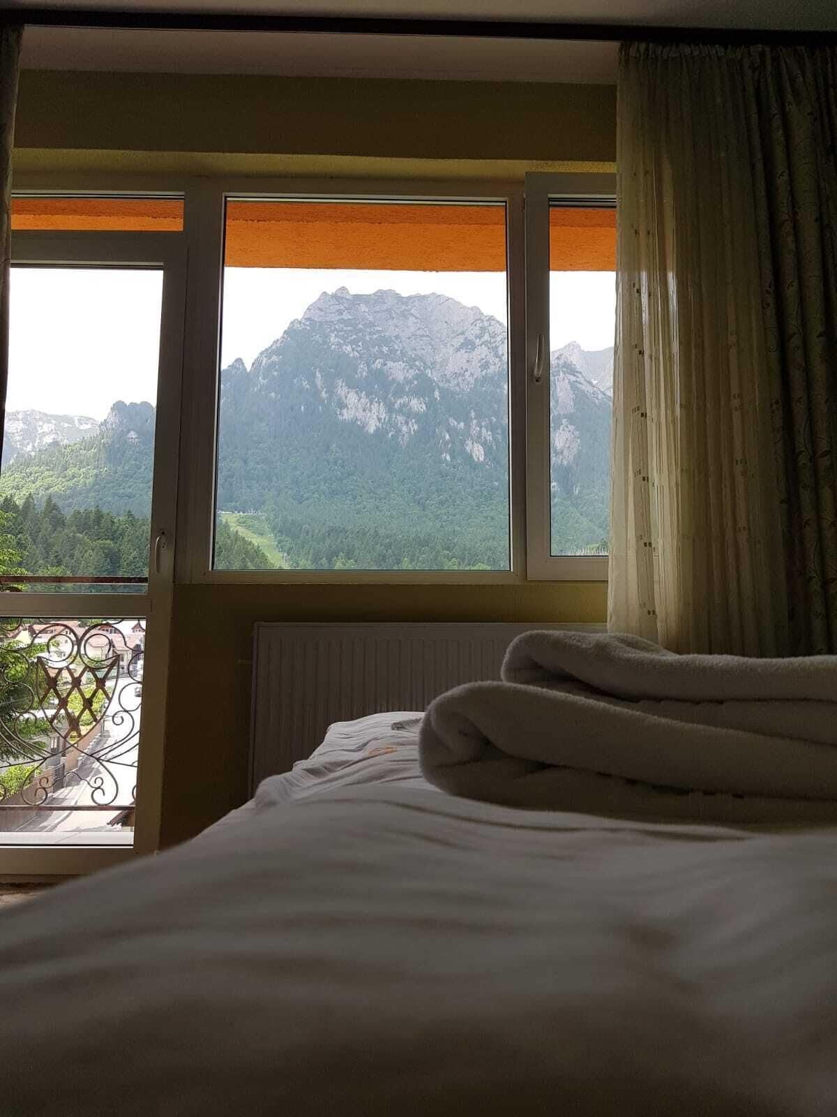 Hotel Iri Buşteni 外观 照片
