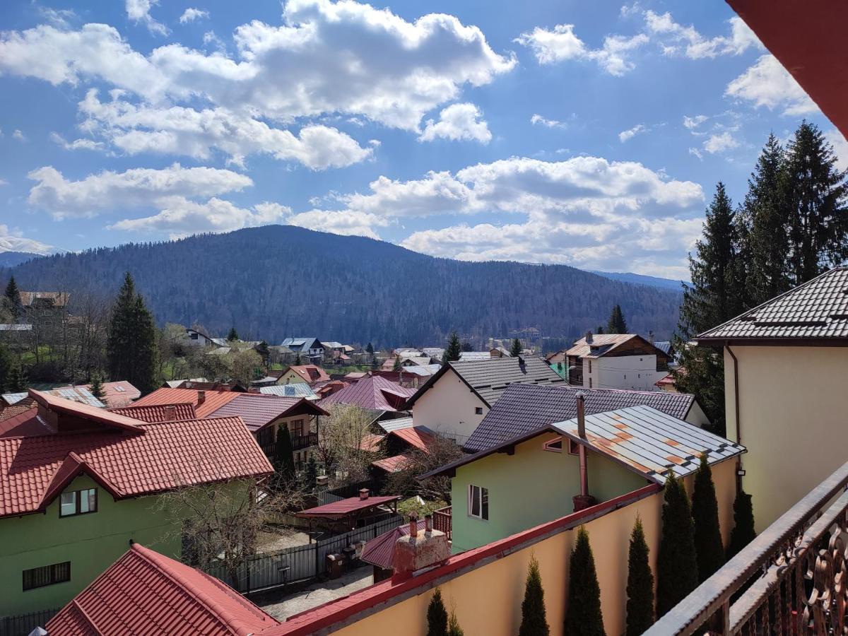Hotel Iri Buşteni 外观 照片